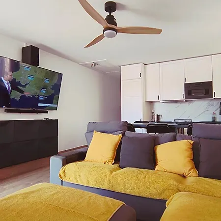 Casa De Paz Apartment *